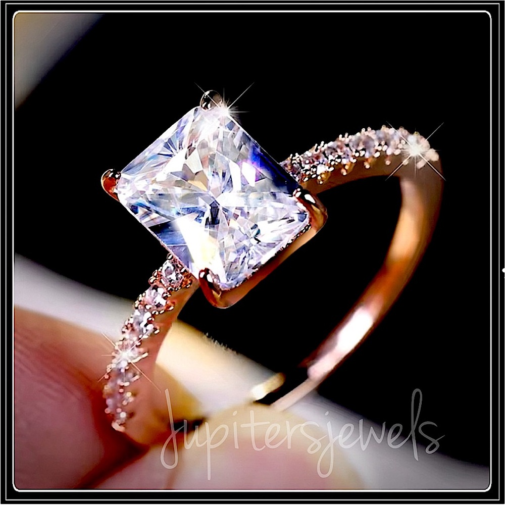 NEW SIMULATED DIAMOND EMERALD CUT PRINCESS ROSE GOLD RING